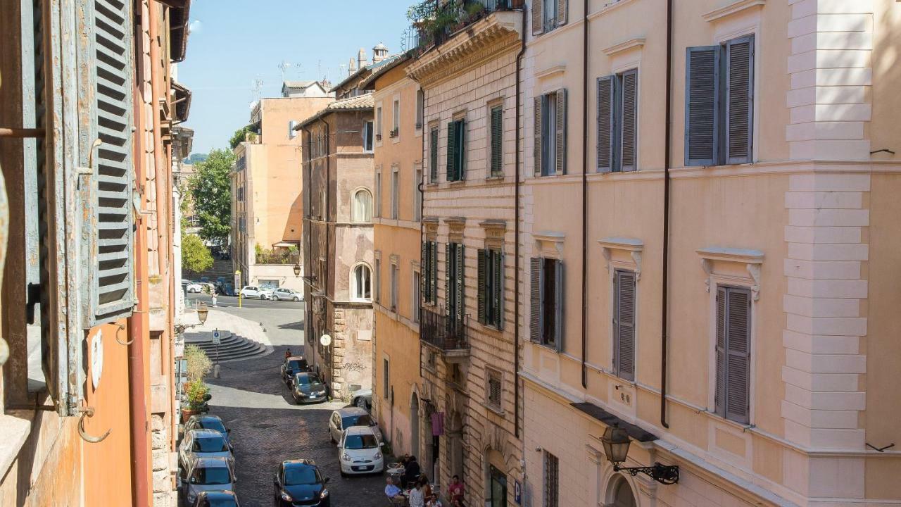 Rental In Rome Giulia Atmosphere Luaran gambar