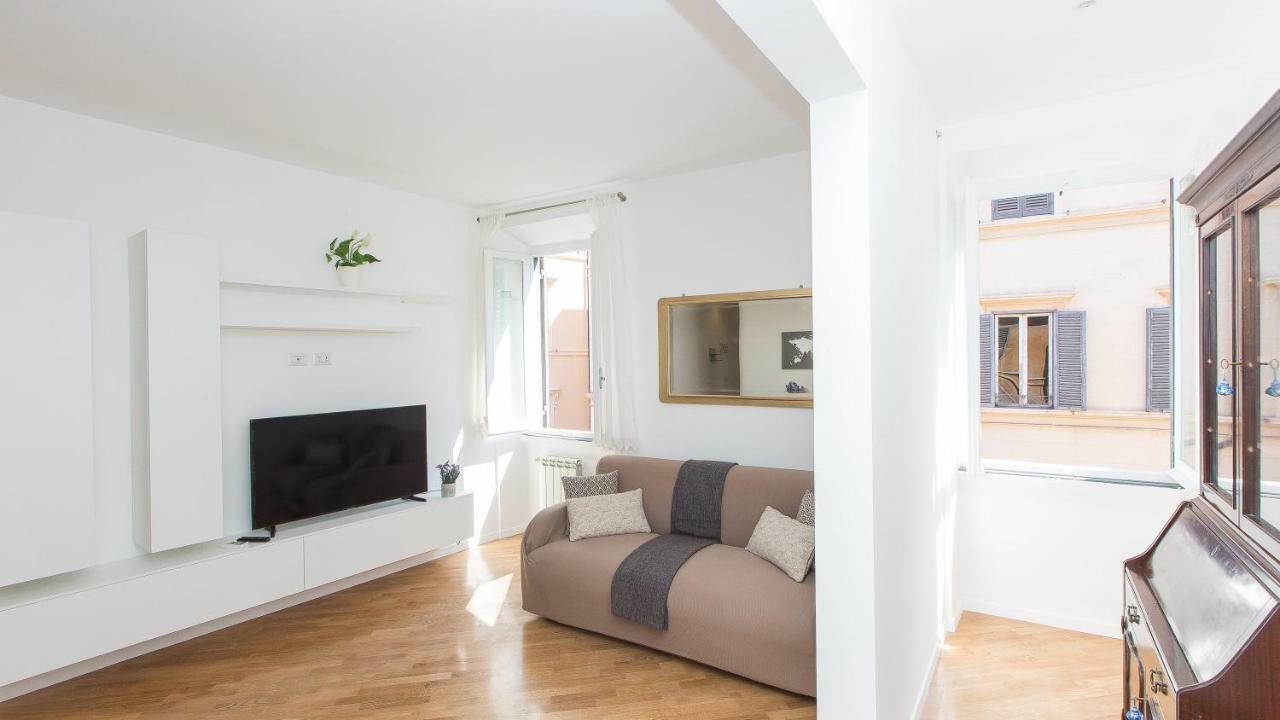 Rental In Rome Giulia Atmosphere Luaran gambar